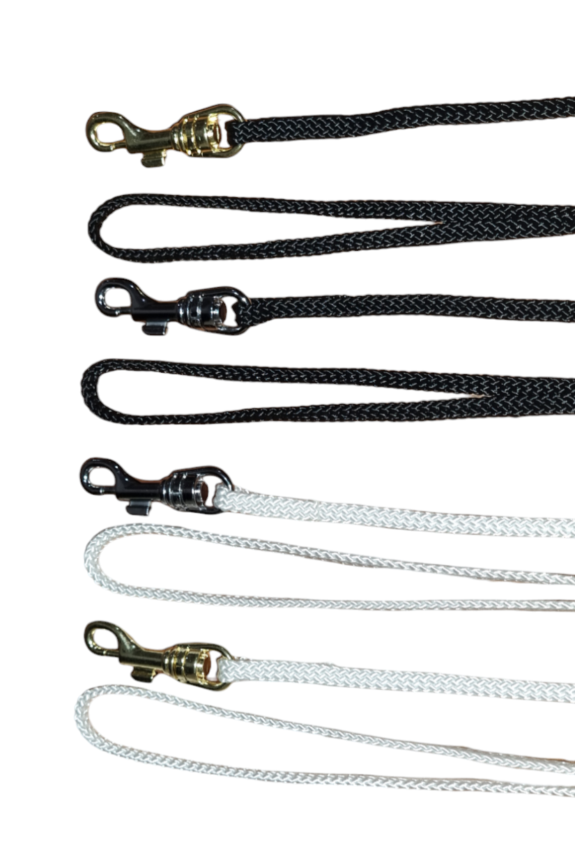 Leads 5mm Flat Nylon Cord Show with Chrome or Gold Clip - Black or White