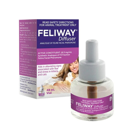 Feliway diffuser bottle and packaging on a white background