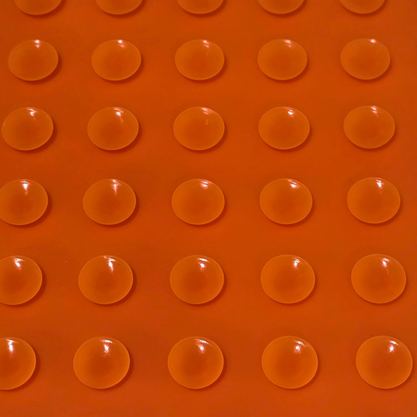 FurKidz_Lick_Mat_Suction Cups Close Up