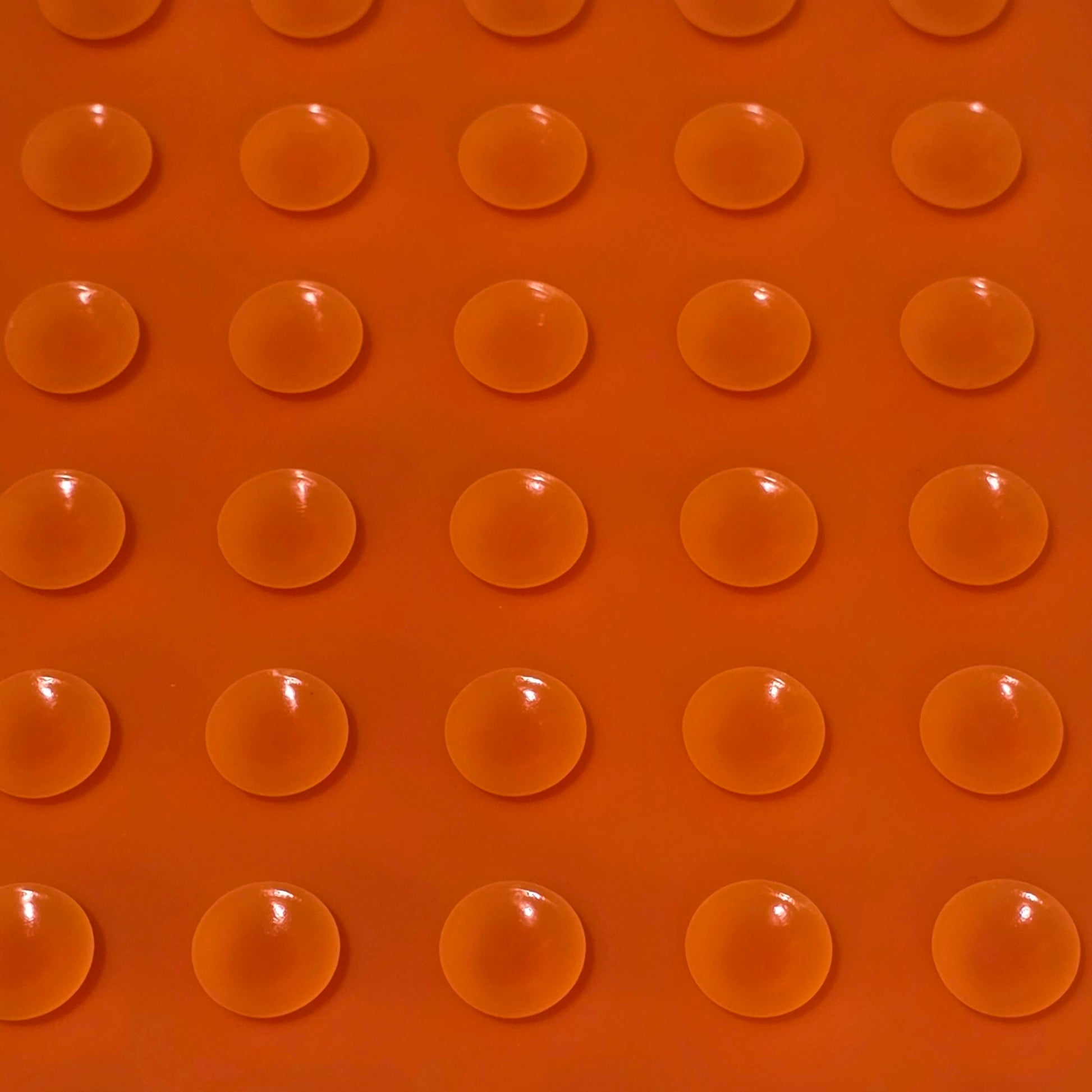 FurKidz_Lick_Mat_Suction Cups Close Up