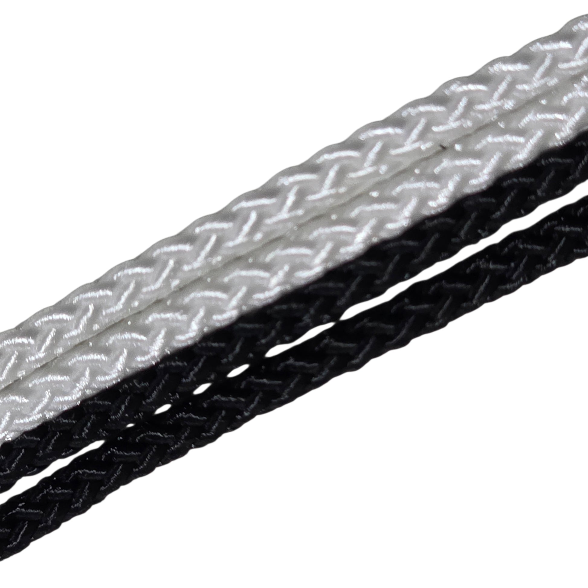 Round Show Lead 3mm braided nylon ropes, one black and one white, on a white background