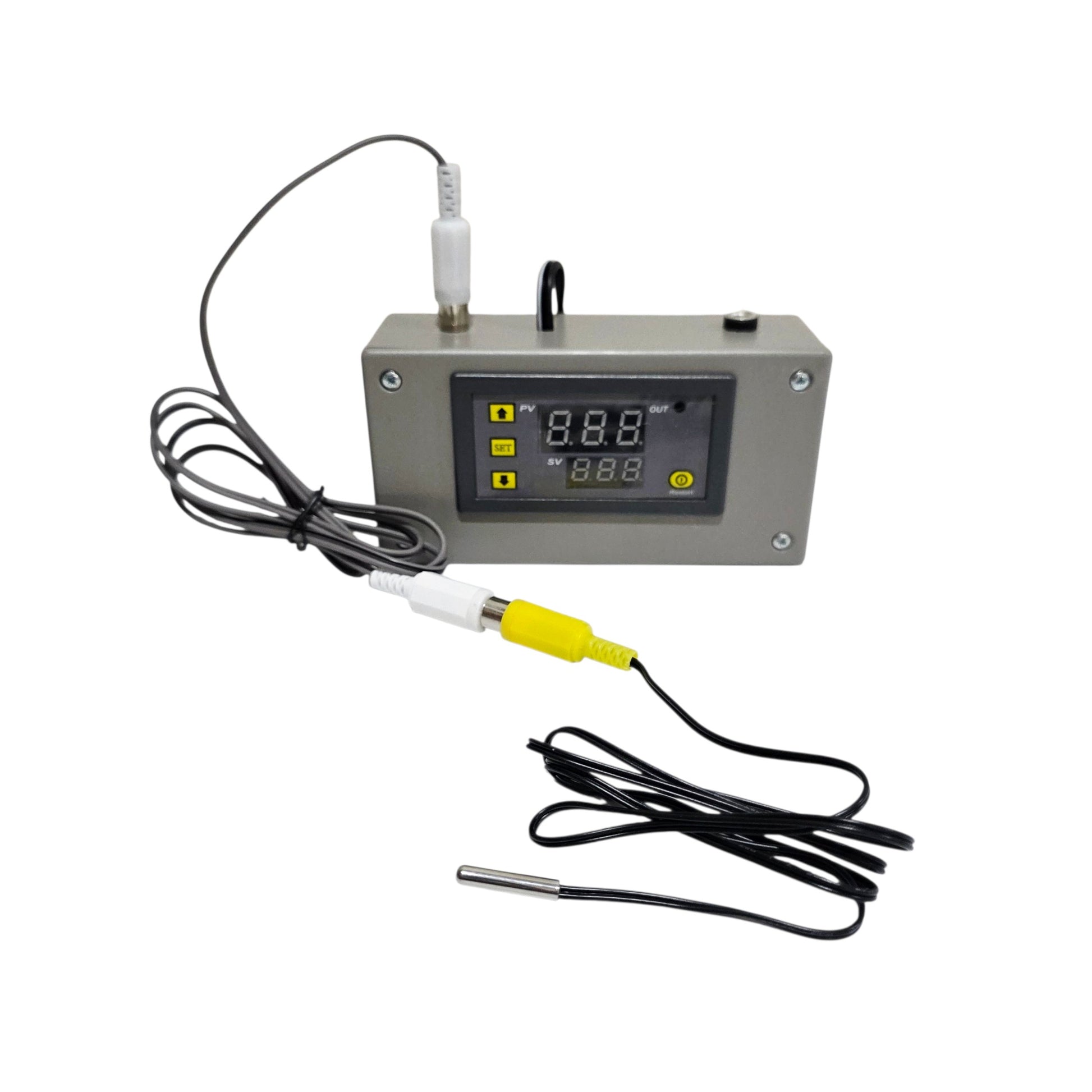 Warm.A.Pet Sensor Probe Extension Cable for Precision Temperature Control Unit connected